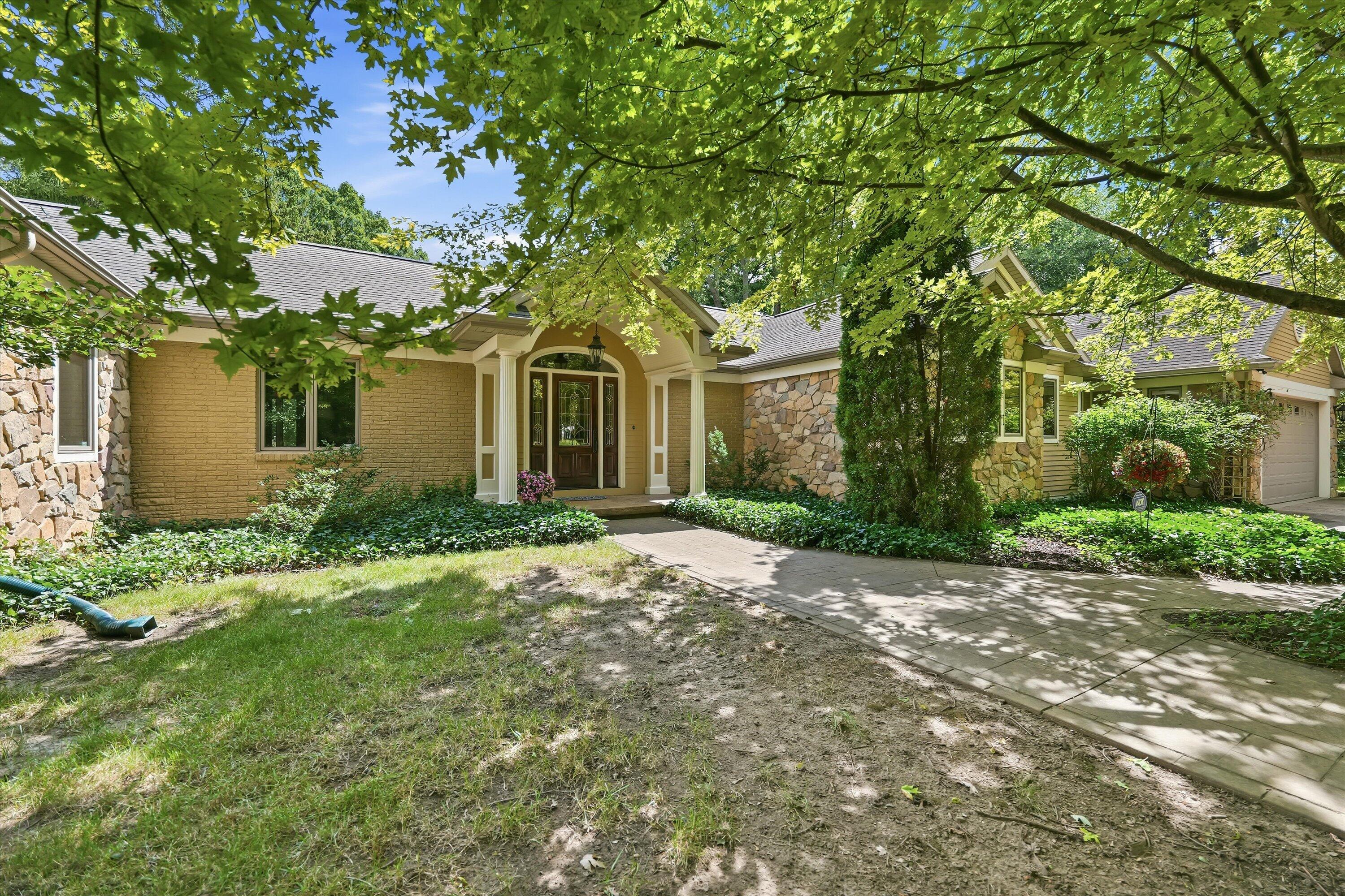 521 Rock Creek Drive