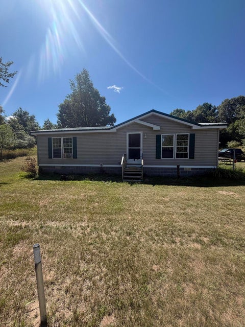 Photo of 1887 E Fish Road, Shelby, MI 49455 (MLS # 26043041)