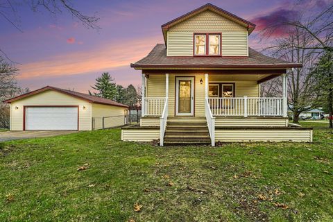 Photo of 2825 Mt Olivet Road, Kalamazoo, MI 49004 (MLS # 26013425)