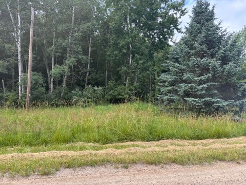 Photo of 380 W Kistler Rd Rd, Scottville, MI 49454 (MLS # 25034676)