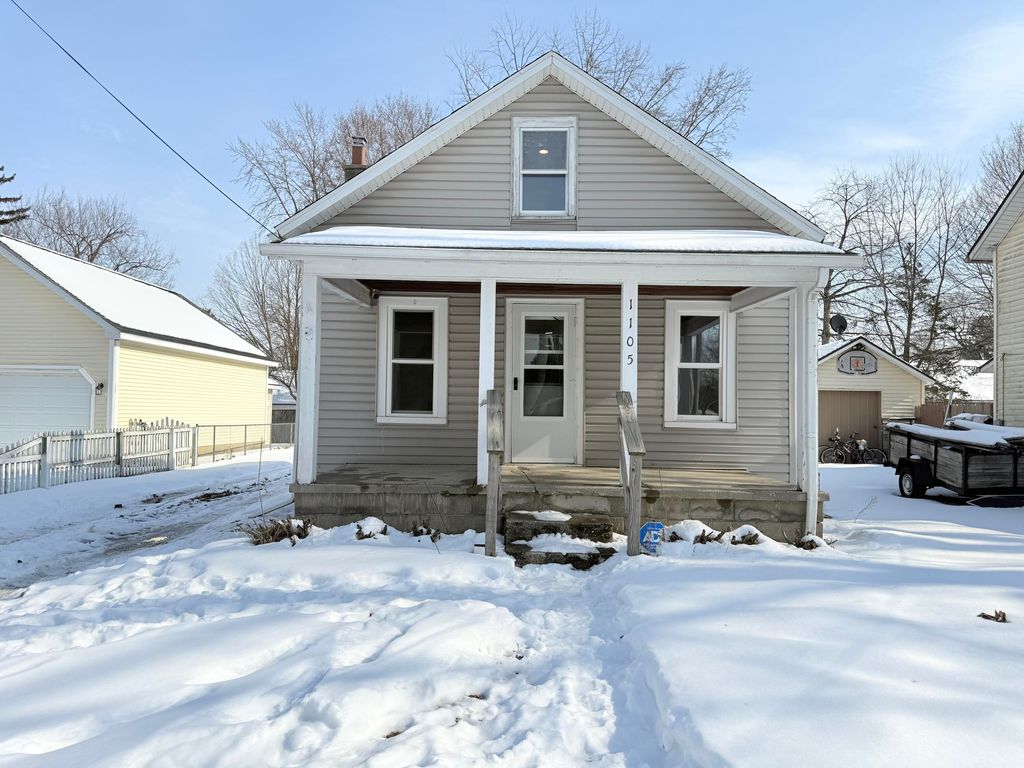 Photo of 1105 West Street, Eaton Rapids, MI 48827 (MLS # 26004935)