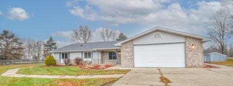 Photo of 804 Cornell Road, Quincy, MI 49082 (MLS # 25059898)