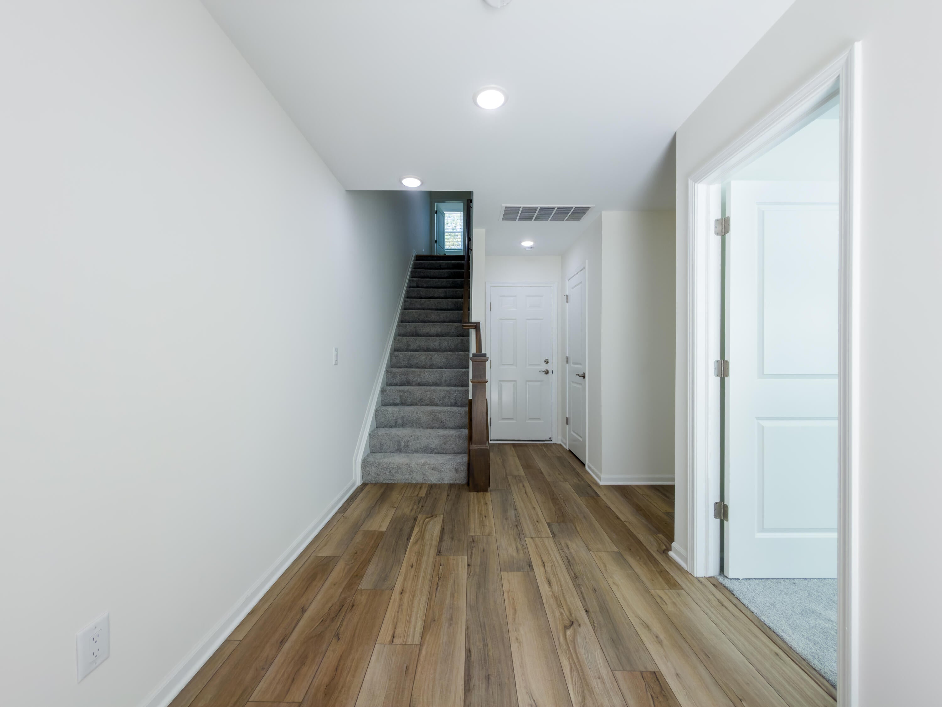 25552 Tolstoy Trail