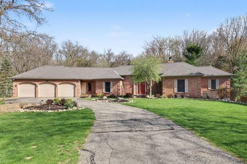 Photo of 2864 Riverwoods Drive NE, Rockford, MI 49341 (MLS # 26017313)