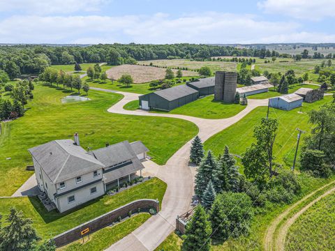 Photo of 9991 Kaiser Road, Saline, MI 48176 (MLS # 26013400)