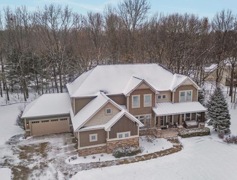 Photo of 7182 Breton Woods Court, Kalamazoo, MI 49009 (MLS # 26002326)
