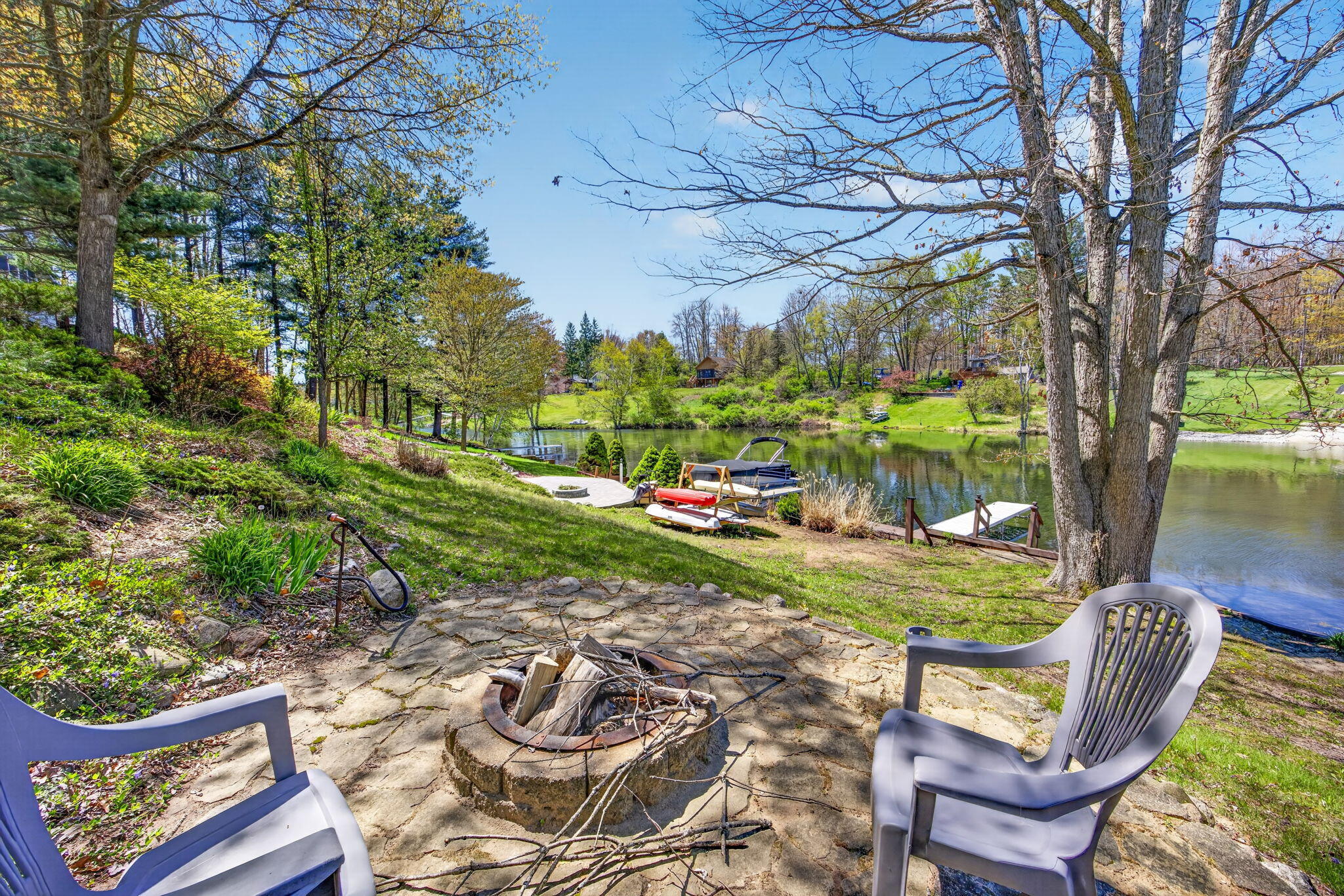 7993 Island Court