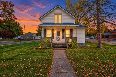 Photo for 307 E Chicago Street