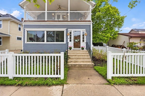 1012 PEARL ST, SAINT JOSEPH, MI 49085 - Image 9a9e9fd9d4d2d068aaf7d3e500c28a18/3908046560