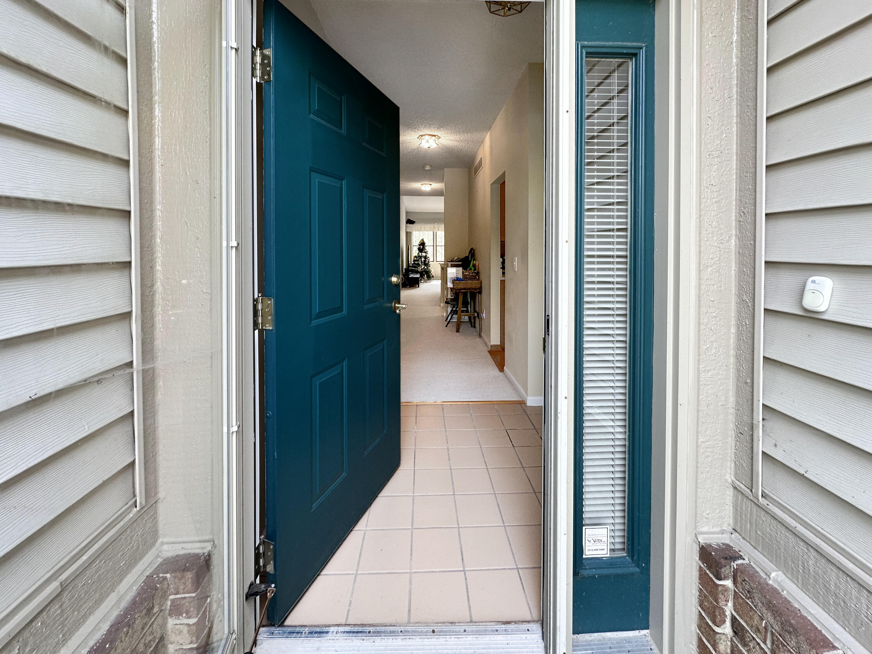 41589 Sleepy Hollow Drive