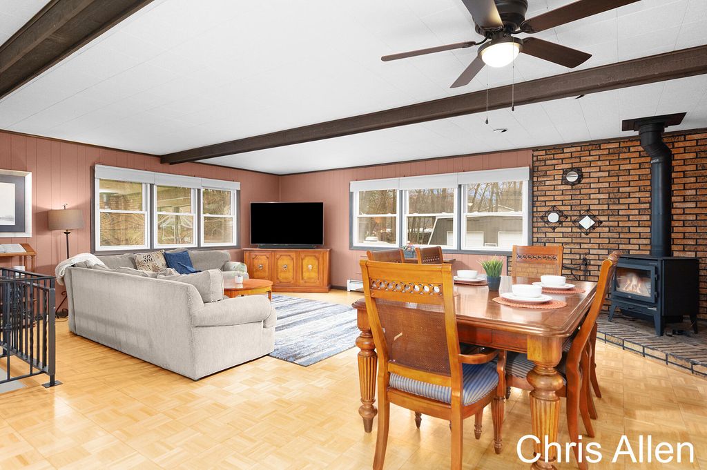 Photo of 9047 Algoma Avenue NE, Rockford, MI 49341 (MLS # 25059179)