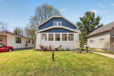Photo of 1047 Eastern Avenue NE, Grand Rapids, MI 49503 (MLS # 26018984)