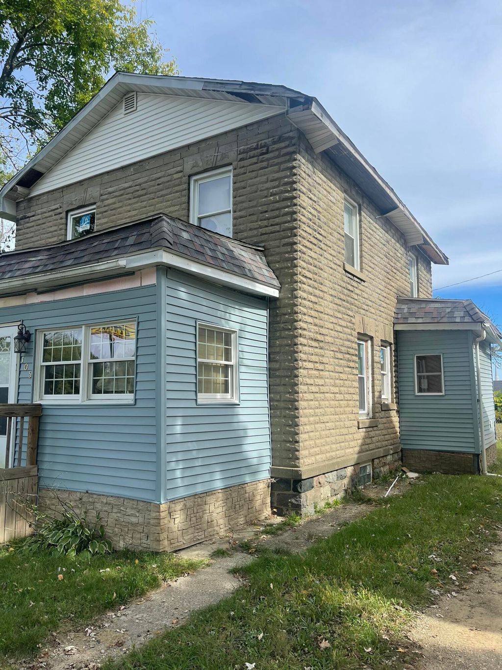 Photo of 105 S Eaton Street, Albion, MI 49224 (MLS # 25050956)