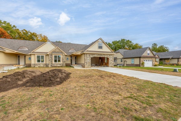 12258 TULLYMORE DR, STANWOOD, MI 49346 - Image 9b30a0f1e2e2b11b0e9ae73496a1d8d7/290313759