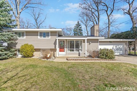 3042 Leon Street, Norton Shores, MI 49441 - MLS#: 25016113