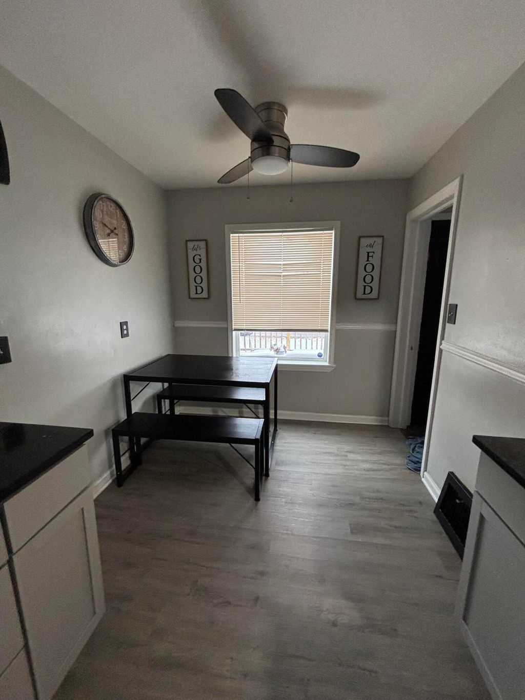 Photo of 15909 S Hubbell Avenue, Detroit, MI 48227 (MLS # 26004921)