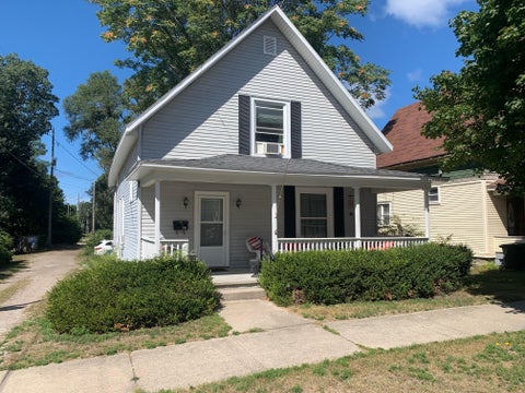 Photo of 506 S Washington Avenue, Ludington, MI 49431 (MLS # 26044987)