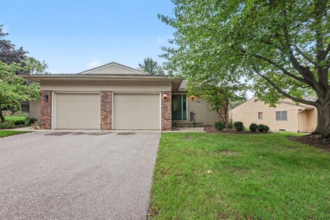 Photo for 2130 Cranbrook Drive NE