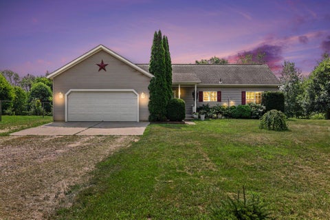 Photo for 3324 9 1/2 Mile Road