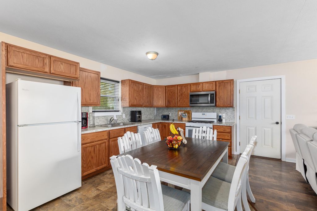 Photo of 3294 Butternut Drive, Holland, MI 49424 (MLS # 26022456)