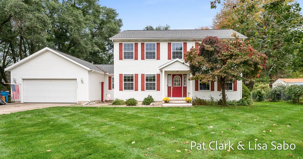 Photo of 16409 Lannin Lane, Spring Lake, MI 49456 (MLS # 25052018)