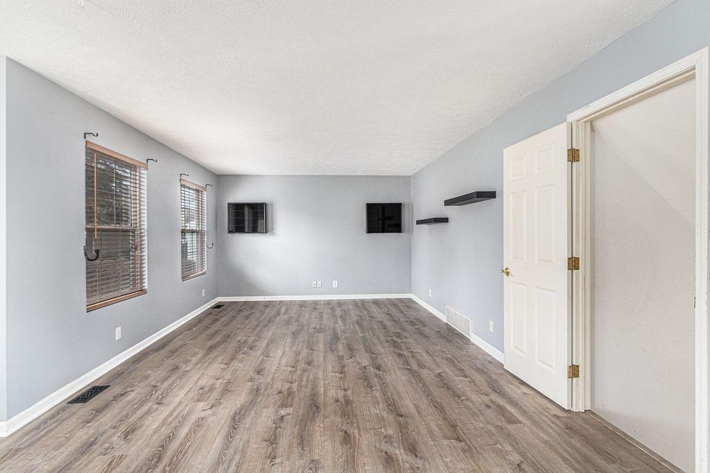 Photo of 16409 Lannin Lane, Spring Lake, MI 49456 (MLS # 25052018)