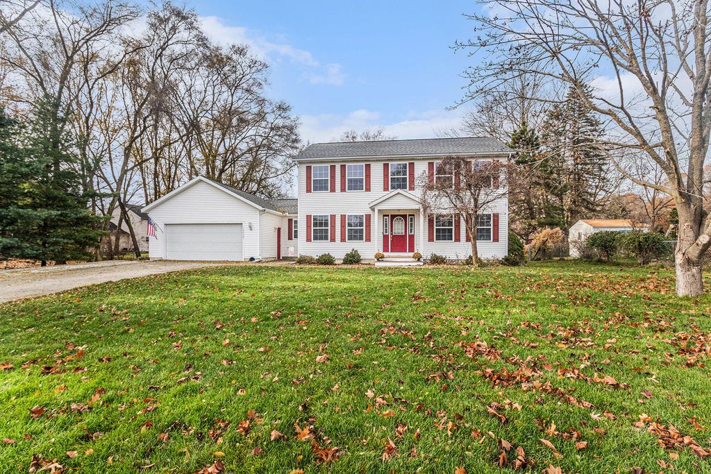 Photo of 16409 Lannin Lane, Spring Lake, MI 49456 (MLS # 25052018)