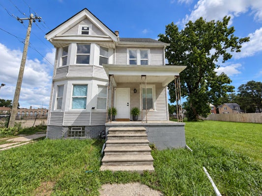 3518 VAN DYKE ST, DETROIT, MI 48214 - Image 9bfd3f4358a41f2d971db5f3b0cea21c/1490688475