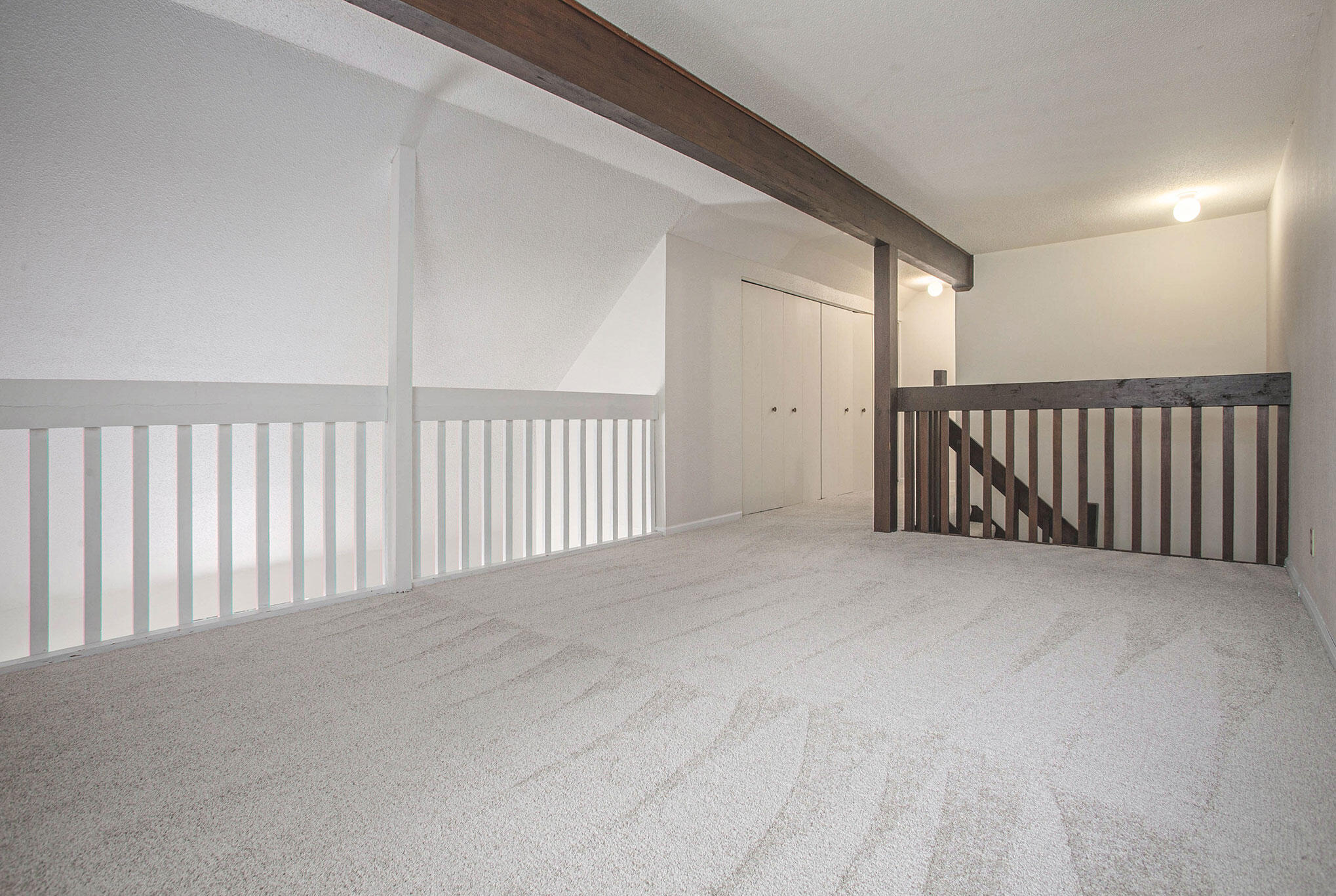 Portage, Michigan 49024, United States, 2 Bedrooms Bedrooms, ,2 BathroomsBathrooms,Residential,Active,196960