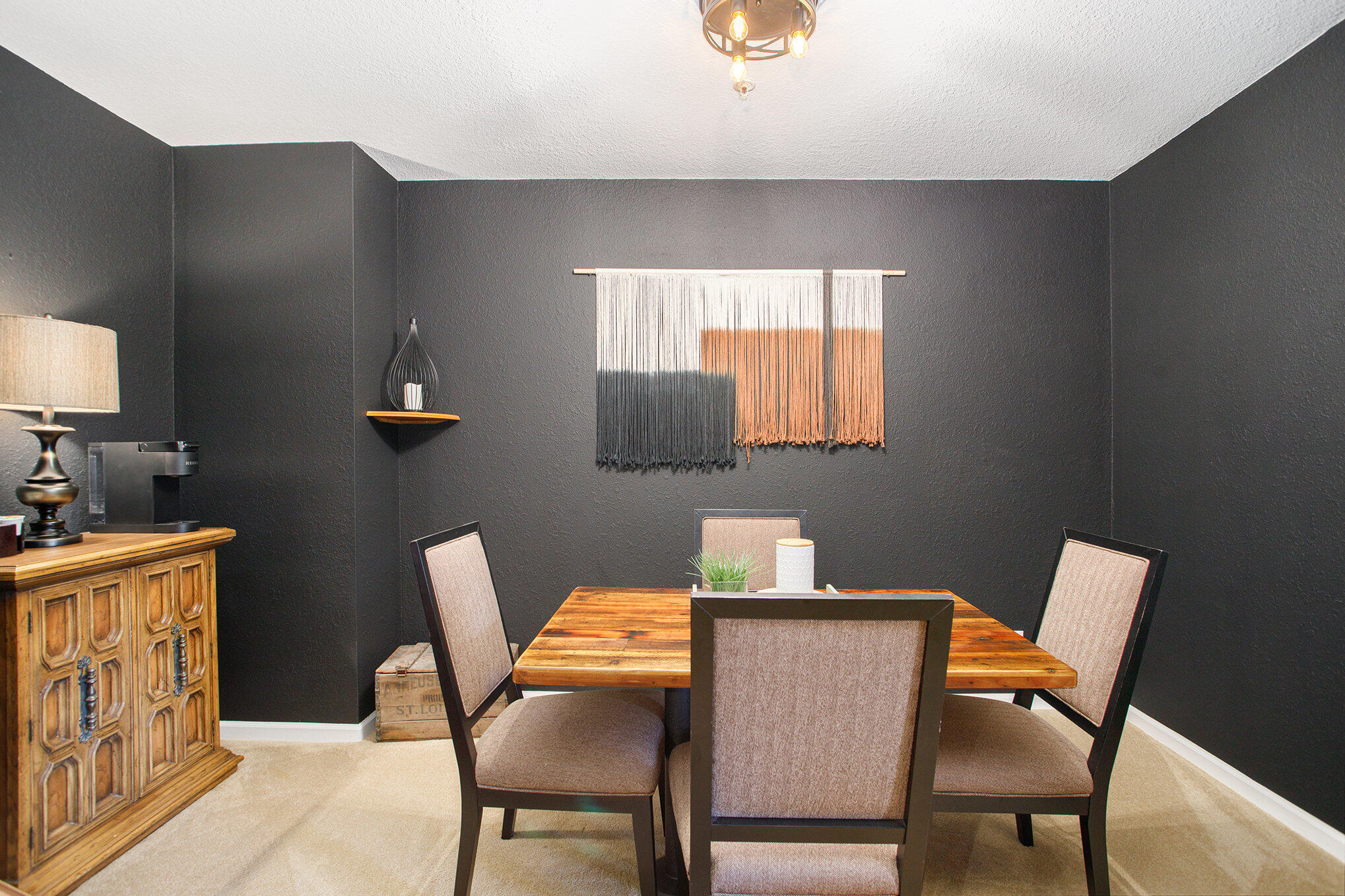 Marshall, Michigan 49068, United States, 2 Bedrooms Bedrooms, ,2 BathroomsBathrooms,Residential,Pending,38810