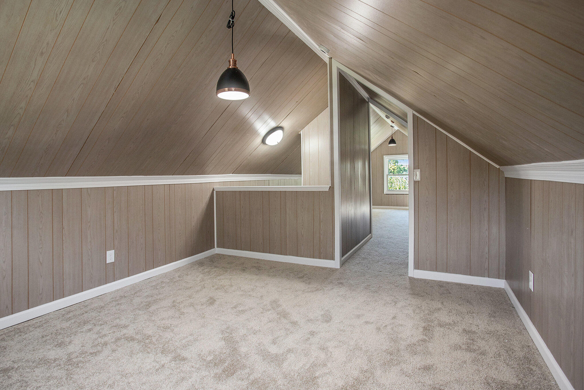 Portage, Michigan 49002, United States, 2 Bedrooms Bedrooms, ,1 BathroomBathrooms,Residential,Active,225778