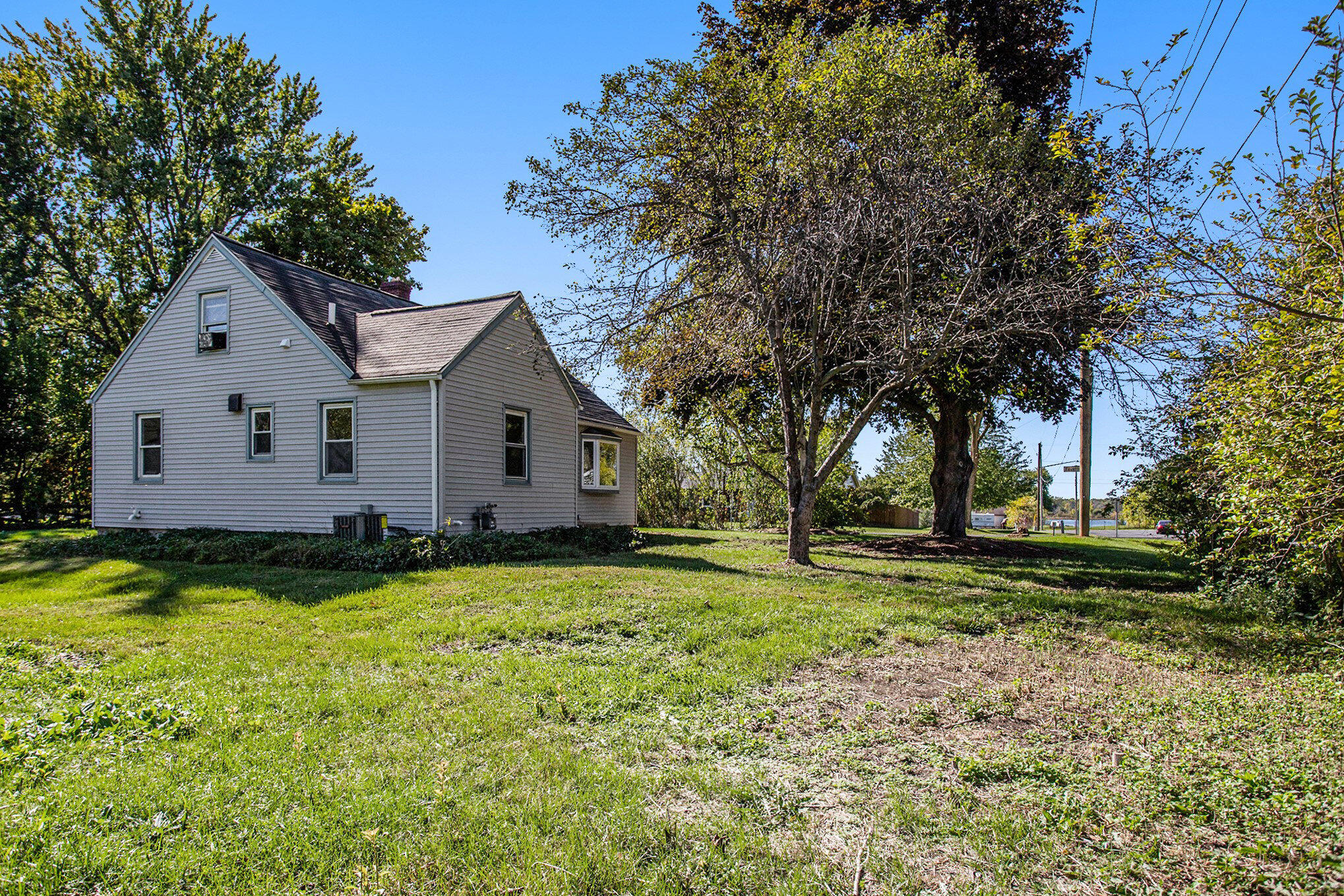 Portage, Michigan 49002, United States, 2 Bedrooms Bedrooms, ,1 BathroomBathrooms,Residential,Active,225778