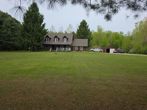 Photo of 14445 Darling Road, Milan, MI 48160 (MLS # 26021835)