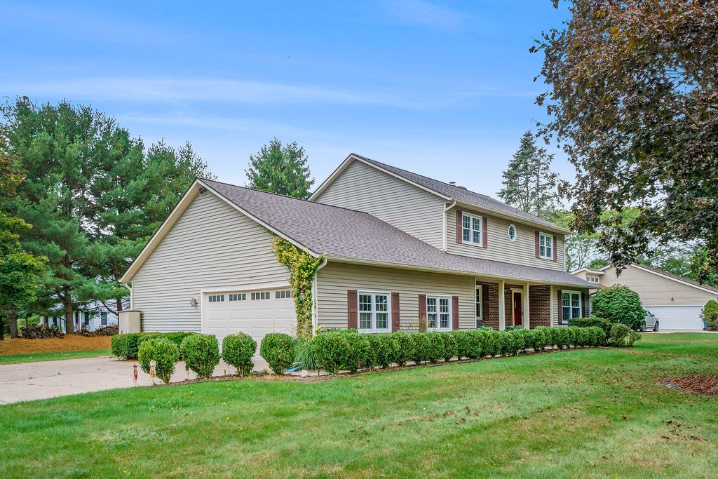 Photo of 7566 Cobblewood Drive, Kalamazoo, MI 49009 (MLS # 25051365)