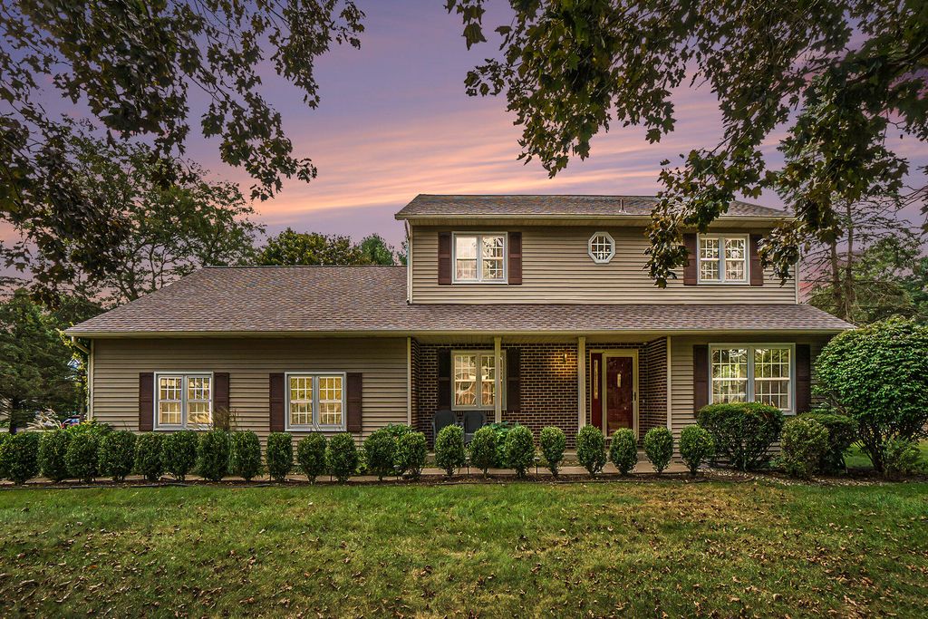 Photo of 7566 Cobblewood Drive, Kalamazoo, MI 49009 (MLS # 25051365)