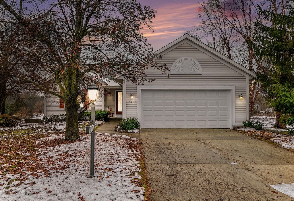 Photo of 7297 Tillicum Trail NE, Rockford, MI 49341 (MLS # 26001781)