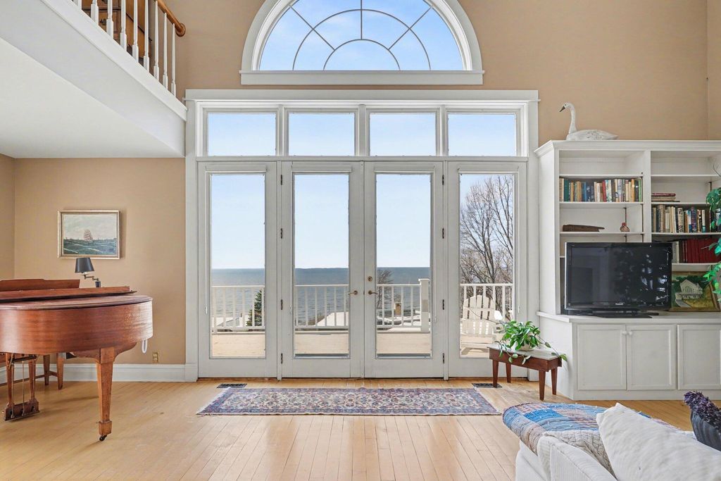 Photo of 17778 North Shore Estates Road, Spring Lake, MI 49456 (MLS # 26013307)