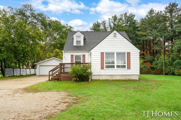 497 136TH AVE, HOLLAND, MI 49424 - Image 9cd985071d3149ba7b652bd0cf3f608b/127871356