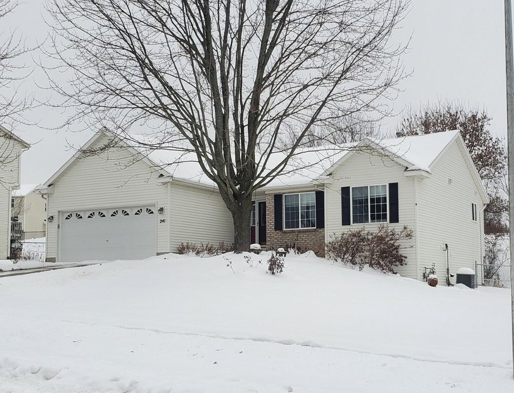Photo of 241 Glendale Drive NE, Rockford, MI 49341 (MLS # 25061353)