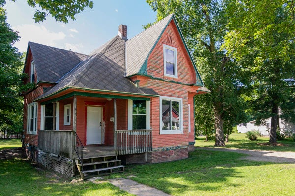 205 W SHERWOOD ST, DECATUR, MI 49045 - Image 9d59d453dc3cfdd82d7f6a0d08a11d15/583185302