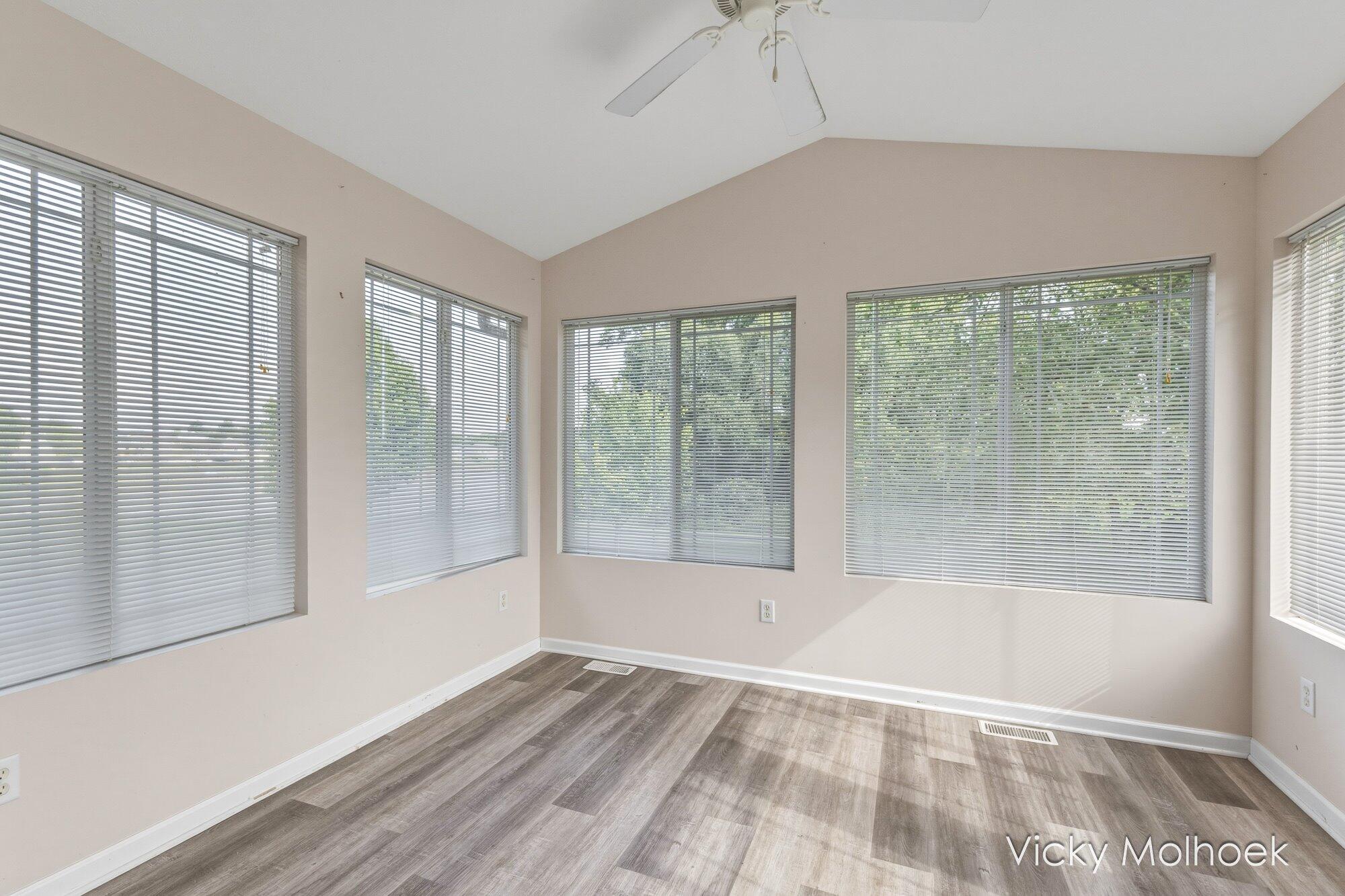 Listing 53