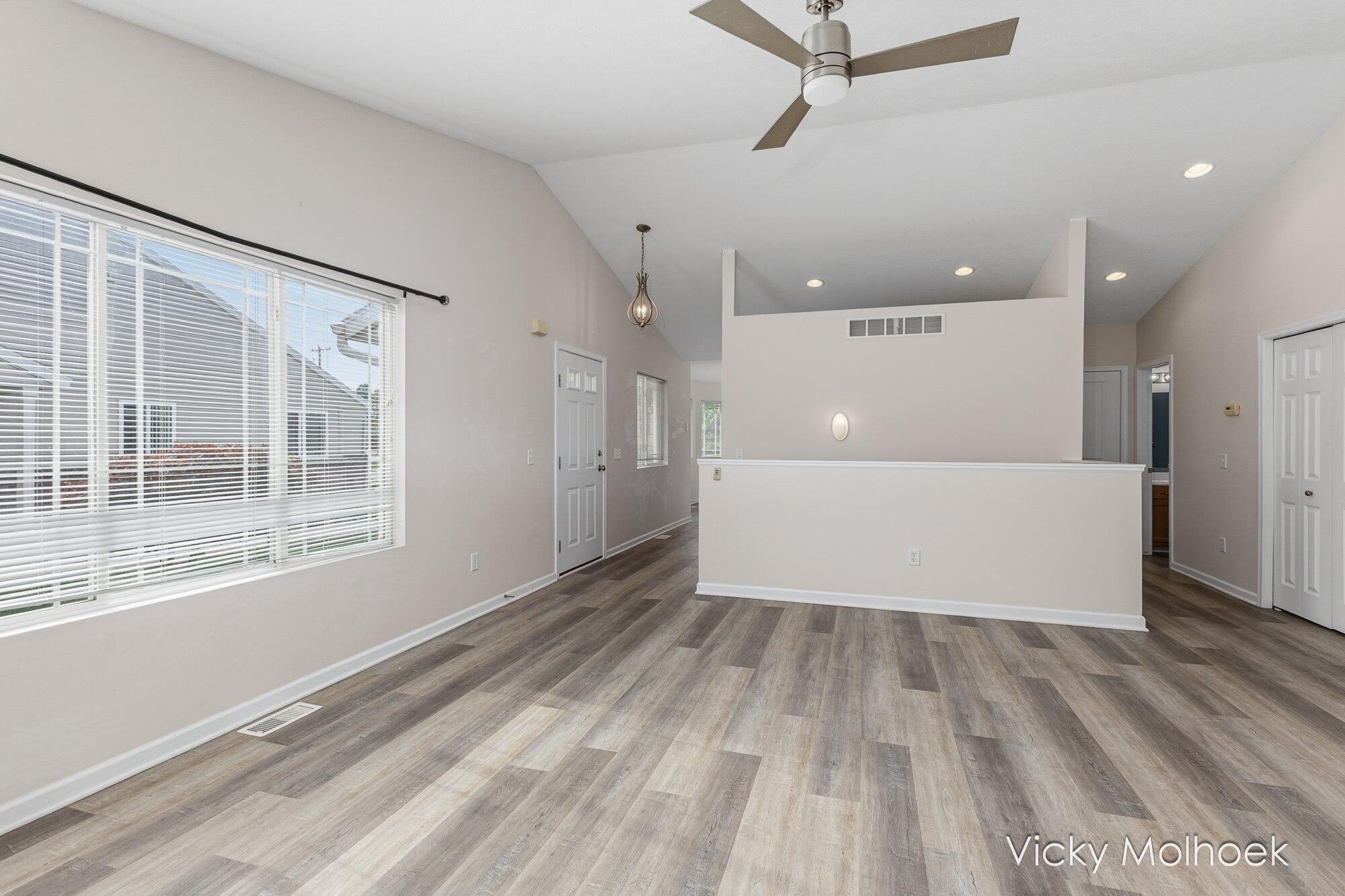 Listing 53