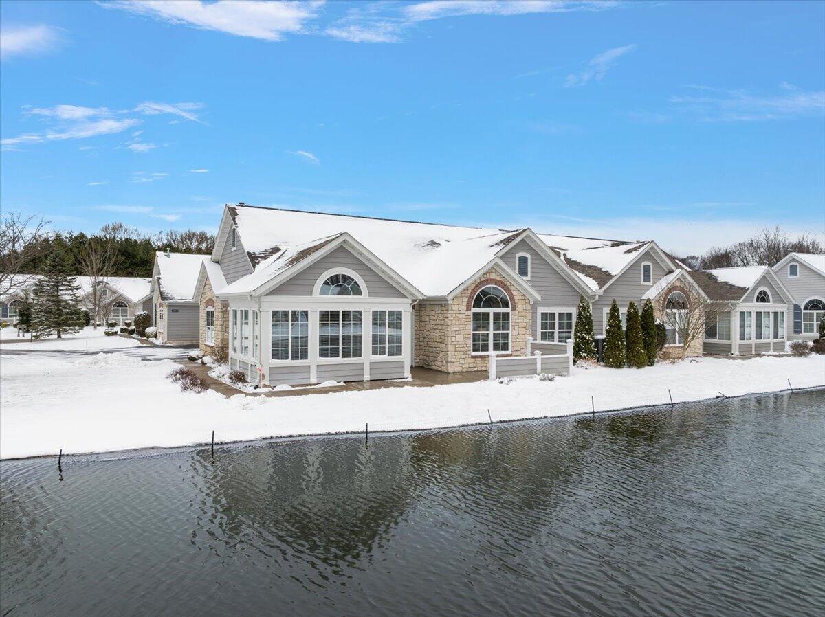 2859 Villa Lane