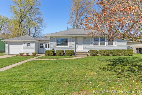 Photo of 5081 Blaine Avenue SE, Grand Rapids, MI 49508 (MLS # 26017121)
