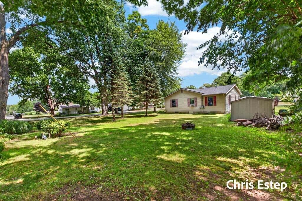 Photo of 15288 Pruin Street, Spring Lake, MI 49456 (MLS # 26041614)