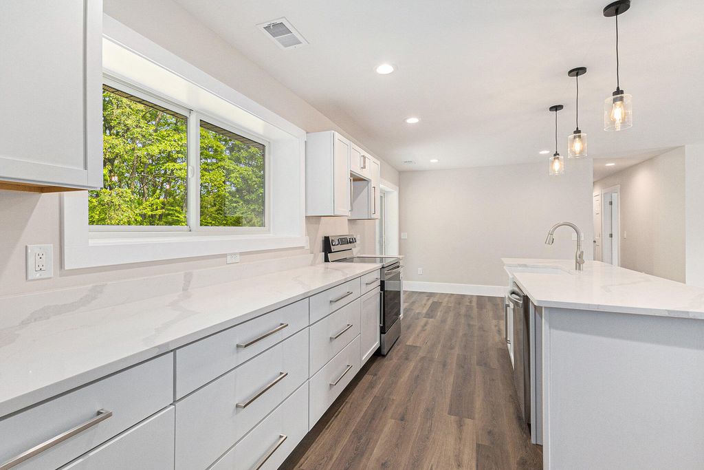 Photo of 2051 Russell Road, Muskegon, MI 49445 (MLS # 25026738)