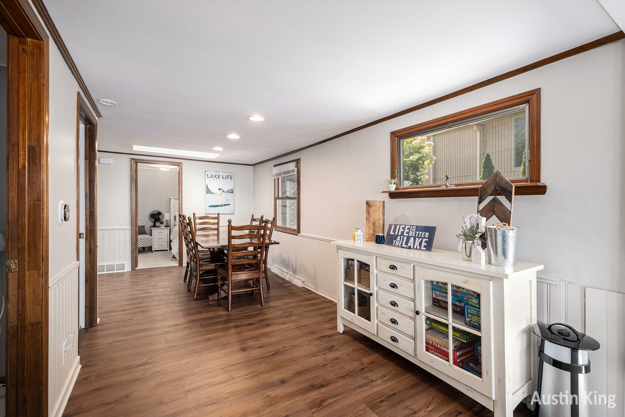 Rockford, Michigan 49341, United States, 4 Bedrooms Bedrooms, ,1 BathroomBathrooms,Residential,Active,199942