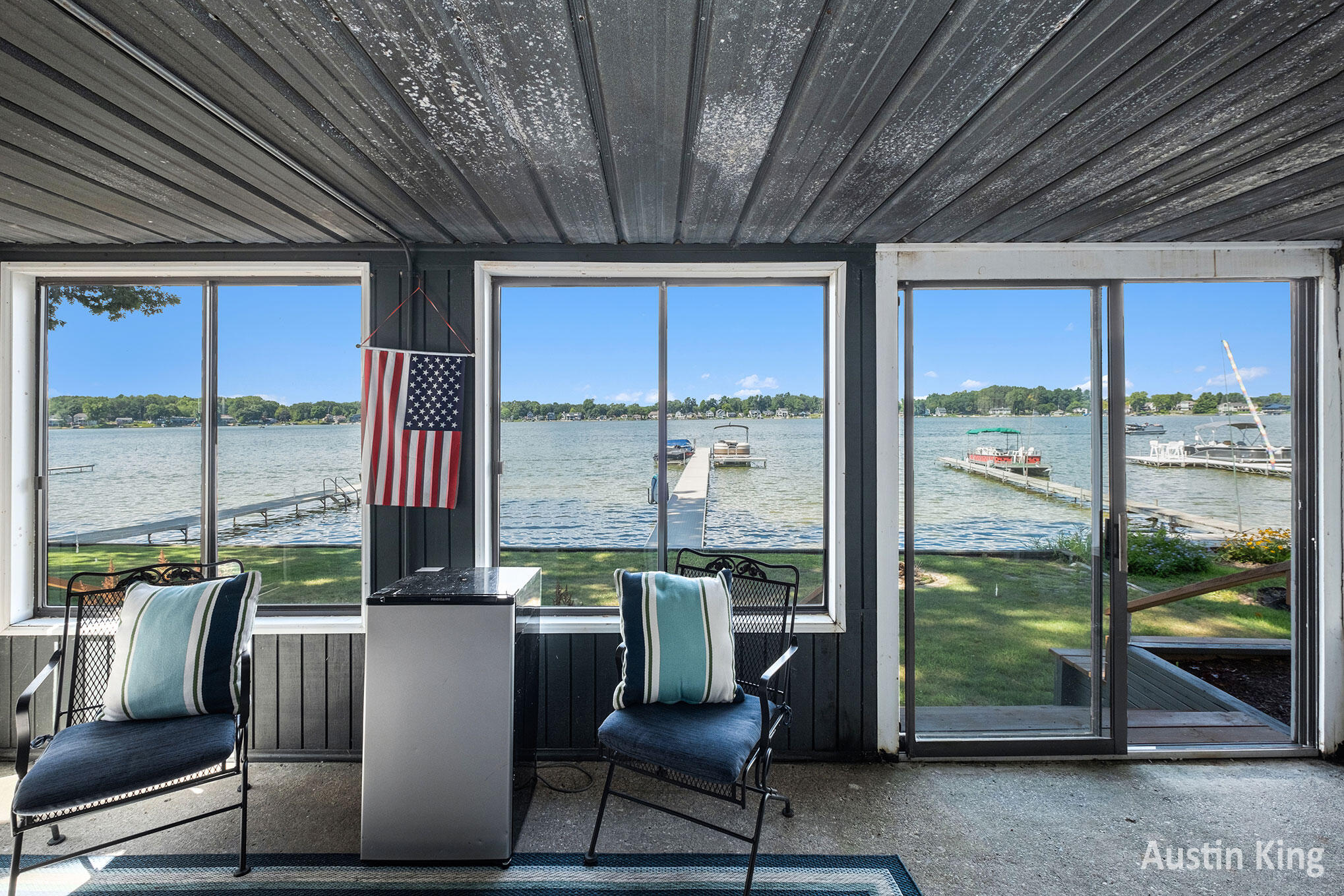 Rockford, Michigan 49341, United States, 4 Bedrooms Bedrooms, ,1 BathroomBathrooms,Residential,Active,199942