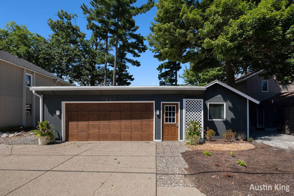 Photo of 7027 Goldenrod Drive NE, Rockford, MI 49341 (MLS # 25043884)