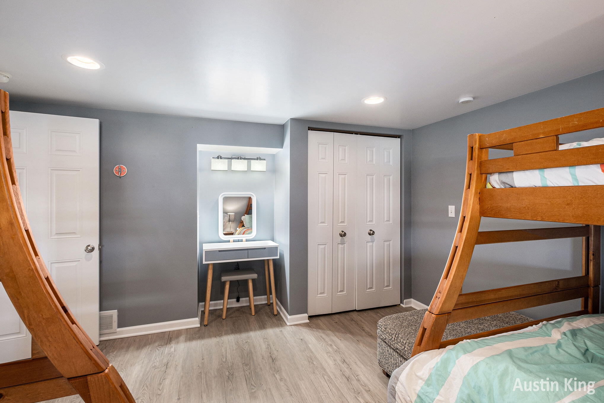 Rockford, Michigan 49341, United States, 4 Bedrooms Bedrooms, ,1 BathroomBathrooms,Residential,Active,199942